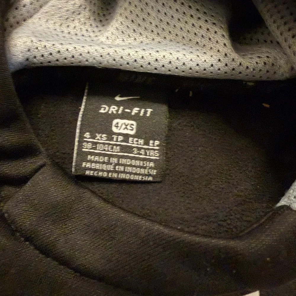 Nike Boys Dri-FIT Black Pullover‎ Hoodie Graphic Logo Size 4 XS